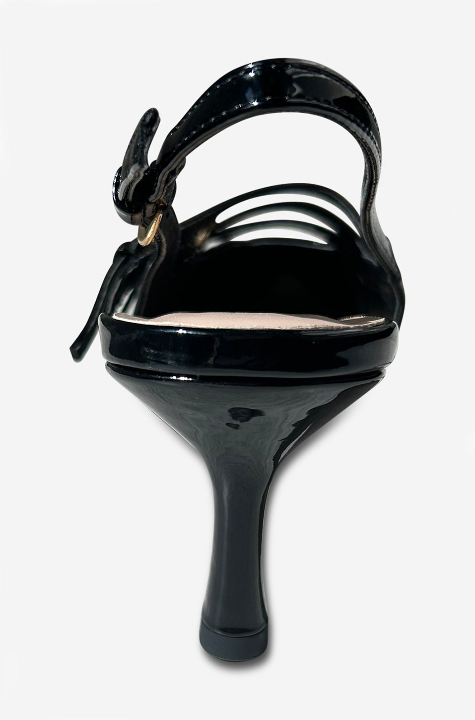 ZAPATO DE TACON NEGRO PATENTE
