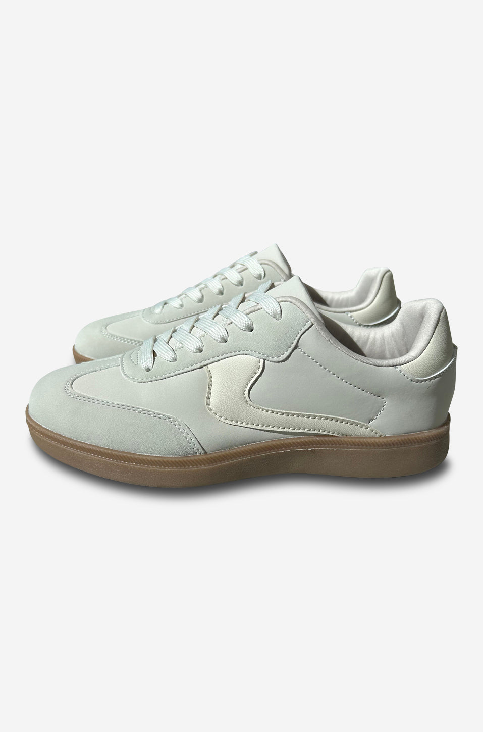 ZAPATO DEPORTIVO BAMBA