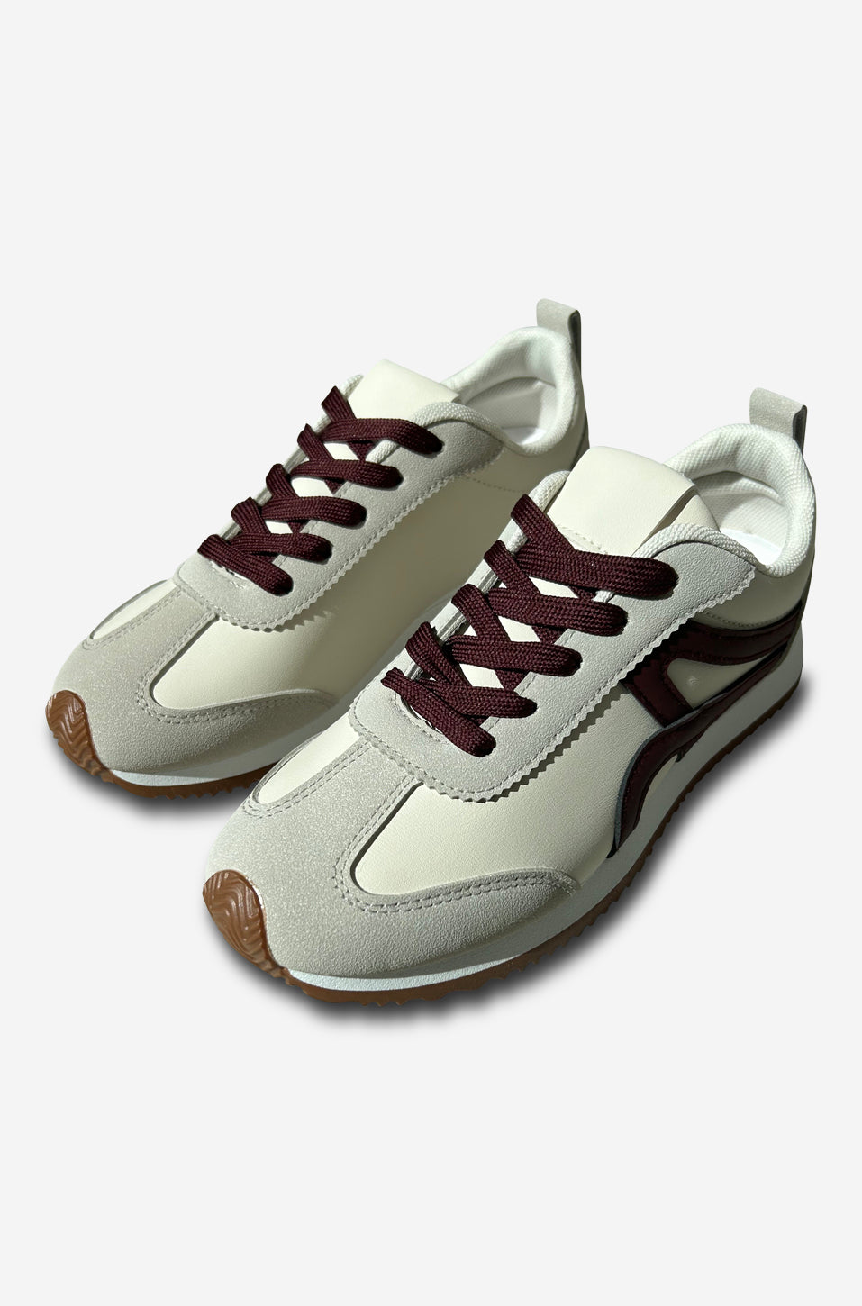 ZAPATO DEPORTIVO COMBINADO