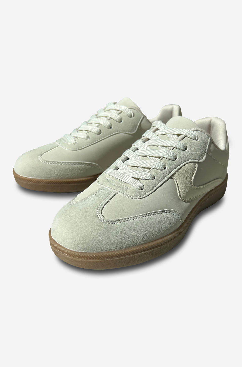 ZAPATO DEPORTIVO BAMBA