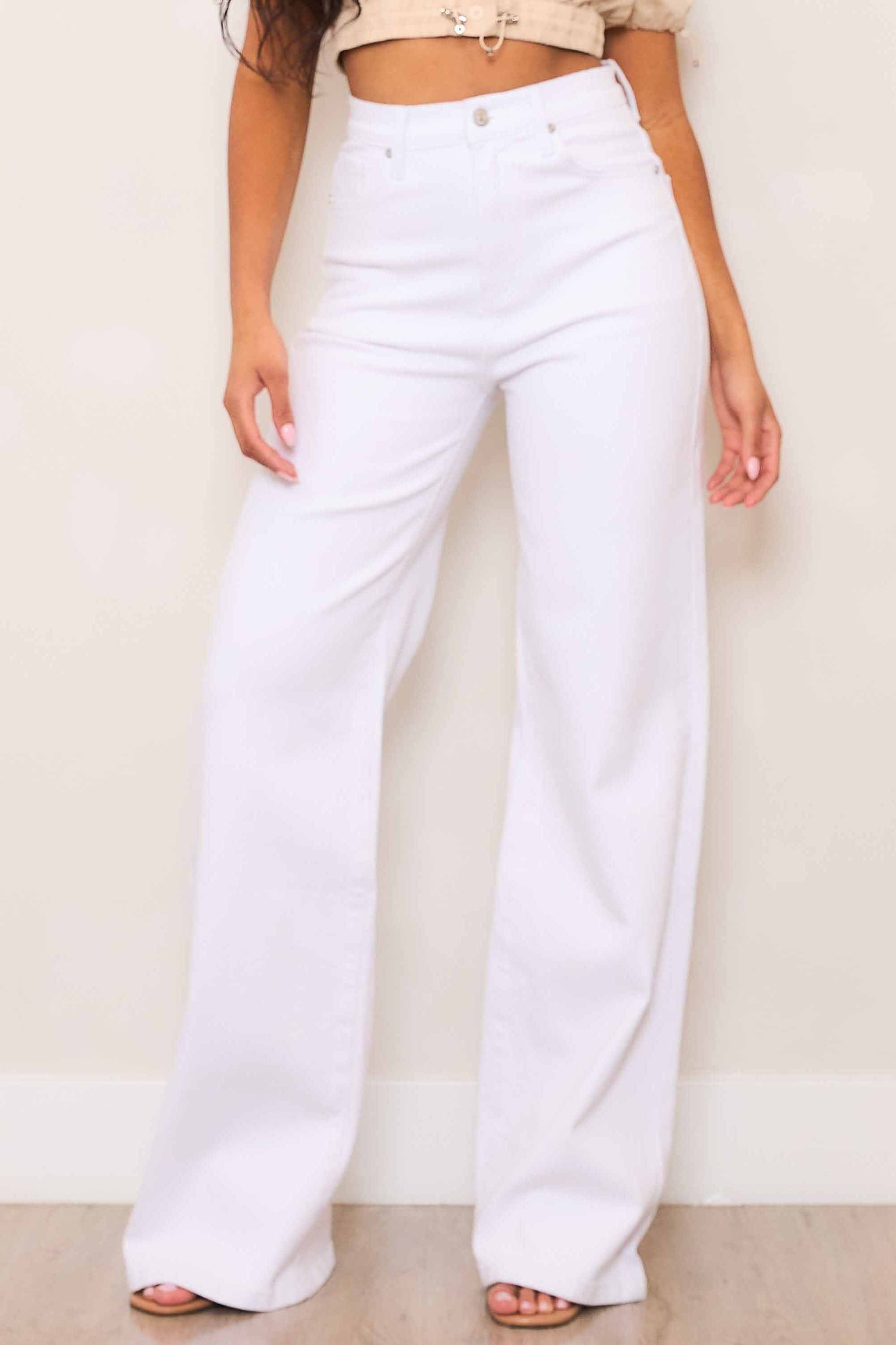 WIDE LEG JEAN
