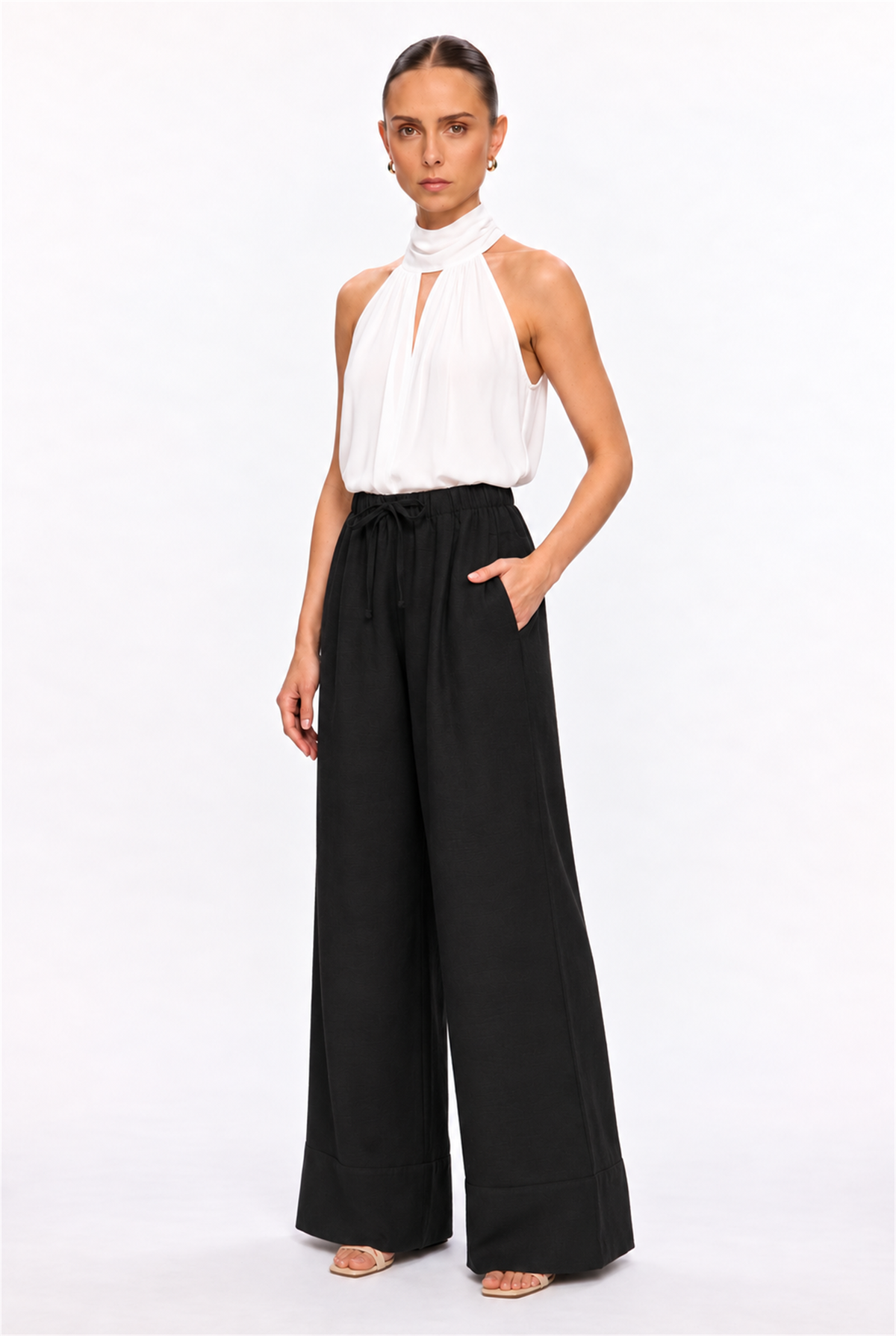 BLACK DRAWSTRING LINEN-EFFECT PALAZZO PANTS - three-quarter view