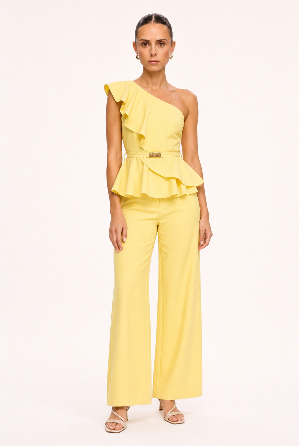 YELLOW RUFFLED ASYMMETRIC TOP AND PANTS SET - Three-quarter view