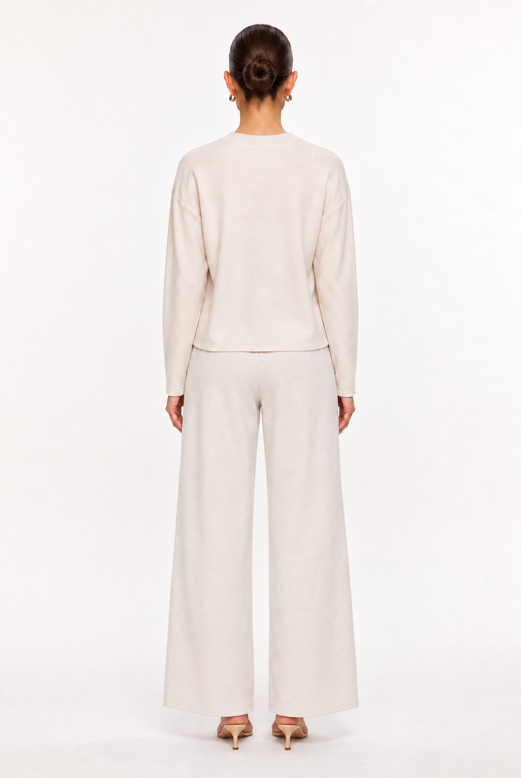 LIGHT BEIGE SOFT-KNIT TOP & PANTS SET - back view